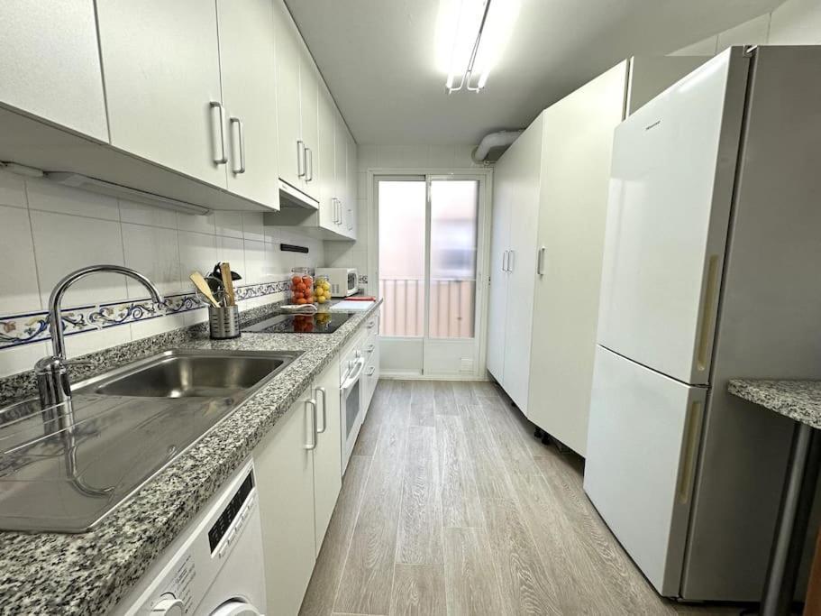 Piso En Linares Zona Centro Con Parking Gratis Apartment