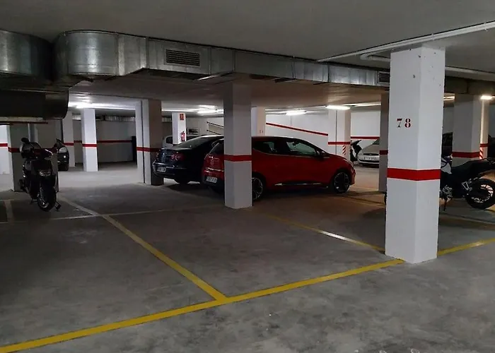 Piso En Linares Zona Centro Con Parking Gratis